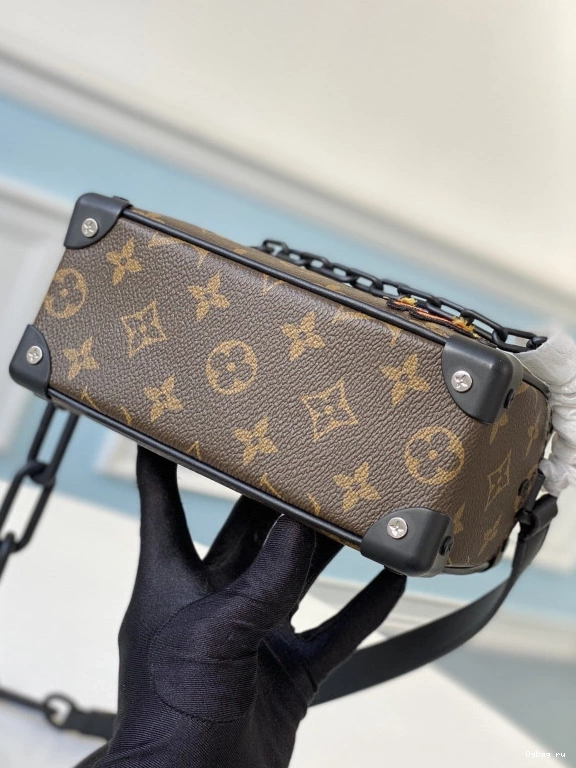 VUITTON SOFT TRUNK LOUIS 0816